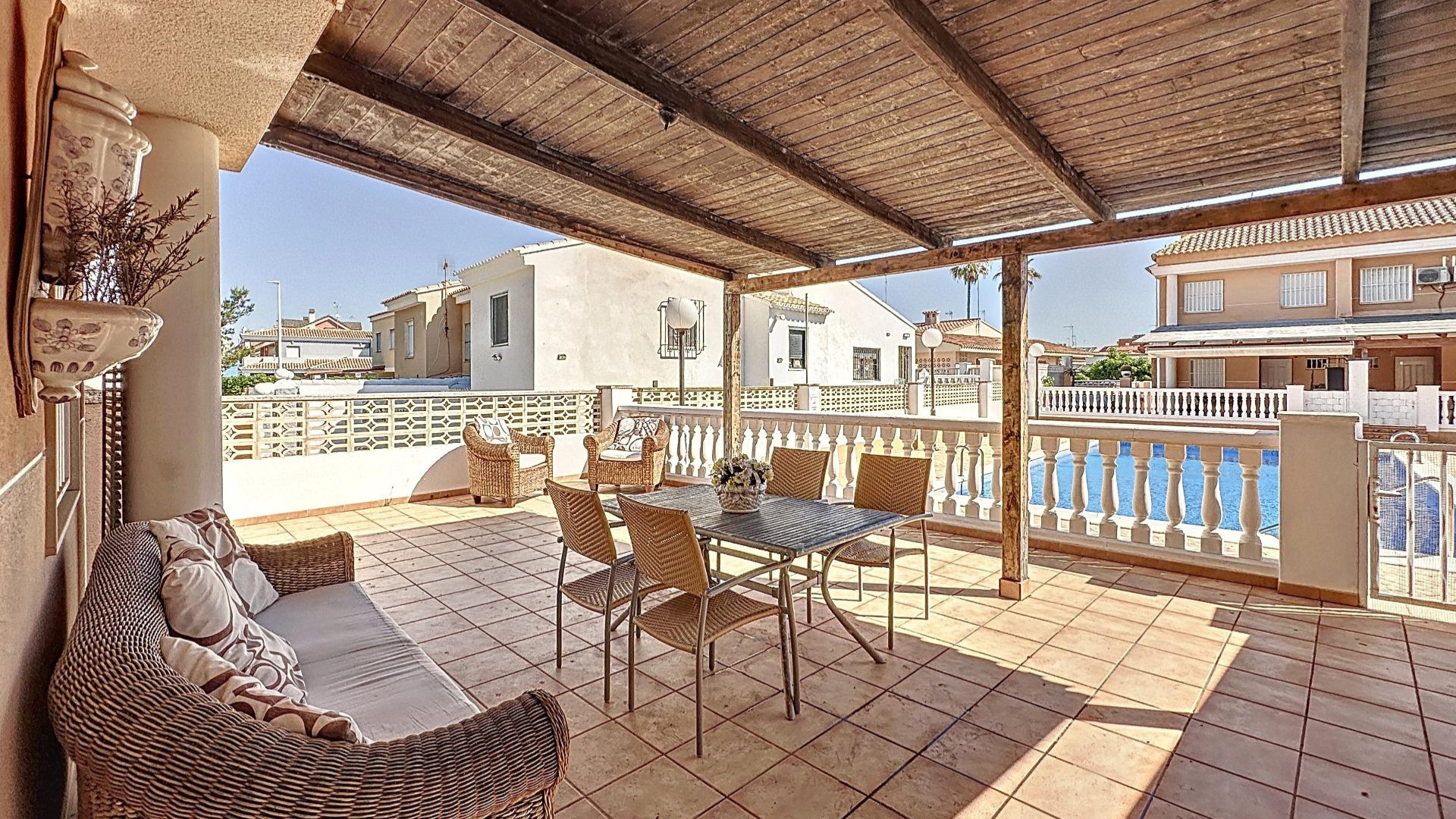 Casa con piscina en Sueca
