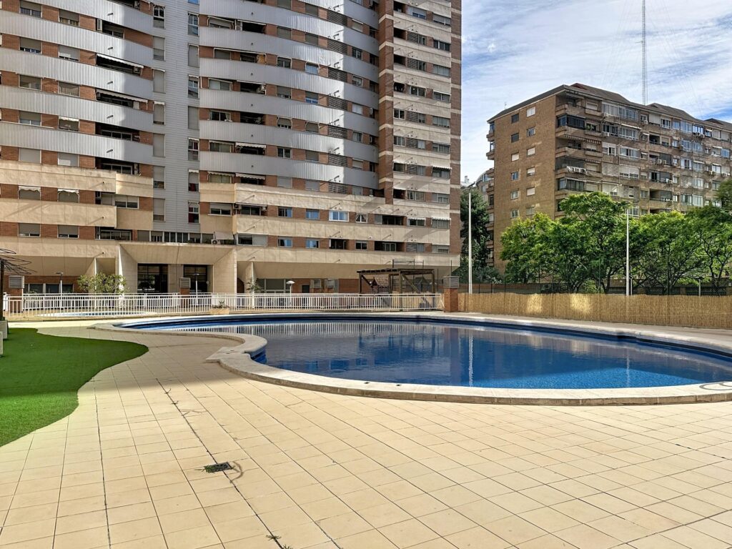 Piscina Dúplex en venta en Monteolivete