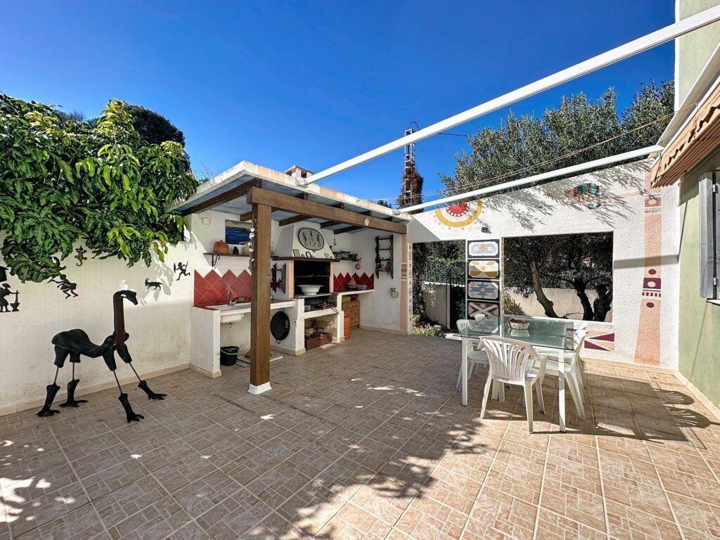 Paellero Chalet en venta en La Pedrera Dénia